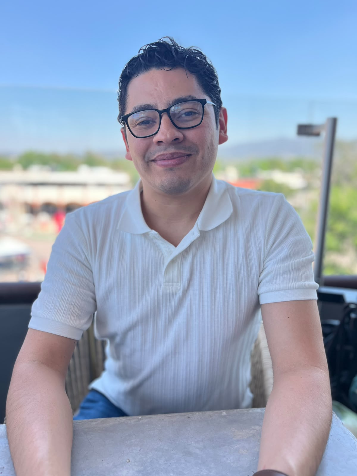Dr. Rolando Aguilar Ayora